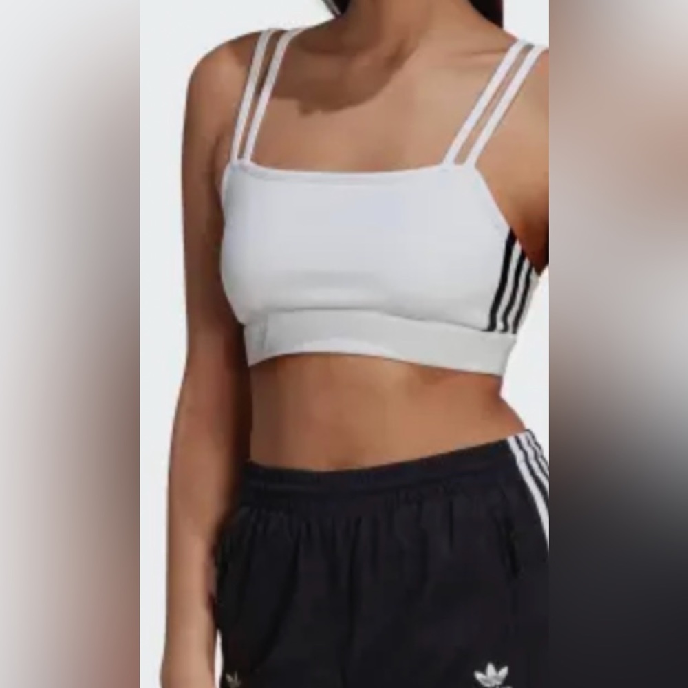 adidas Adicolor
Classics Bra Top